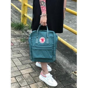 Fjallraven Kanken –  Frost Green